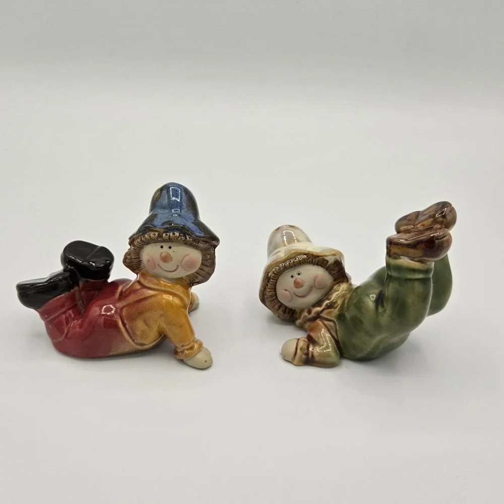 Vintage Pair‎ Porcelain Scarecrow Figurines Salt and Pepper Shakers Boy Girl